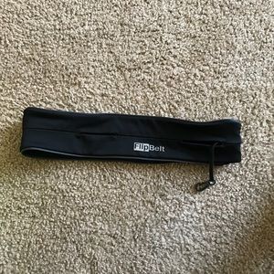 FlipBelt Classic Running Belt Size Medium unisex